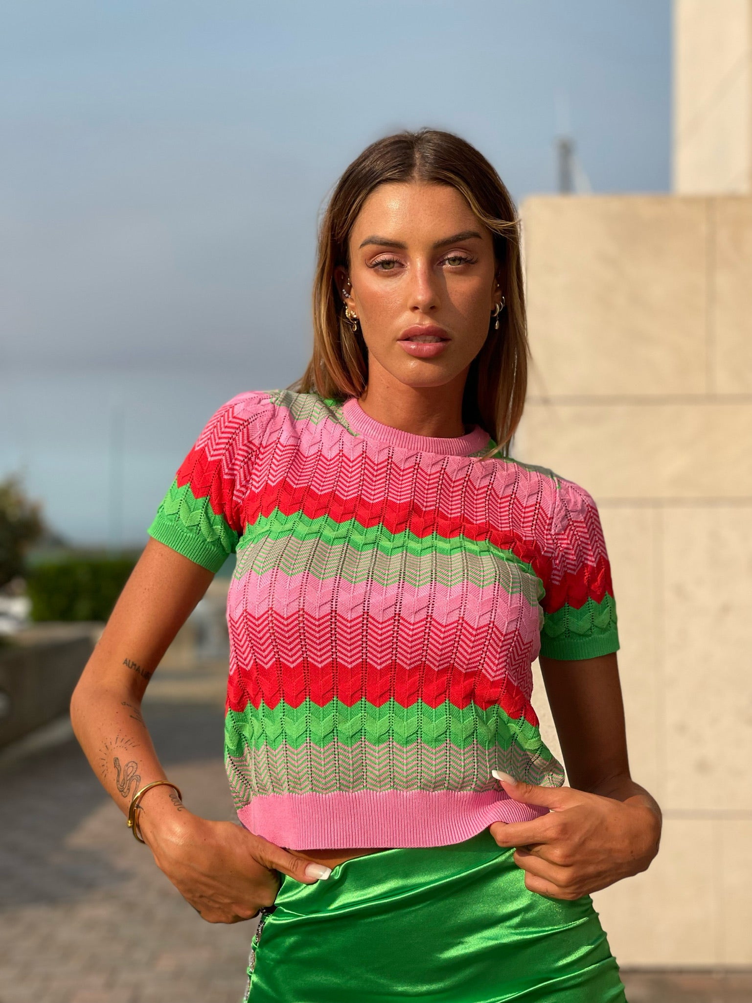 Maglia rosa e verde con cuori - R.a. Boutique 