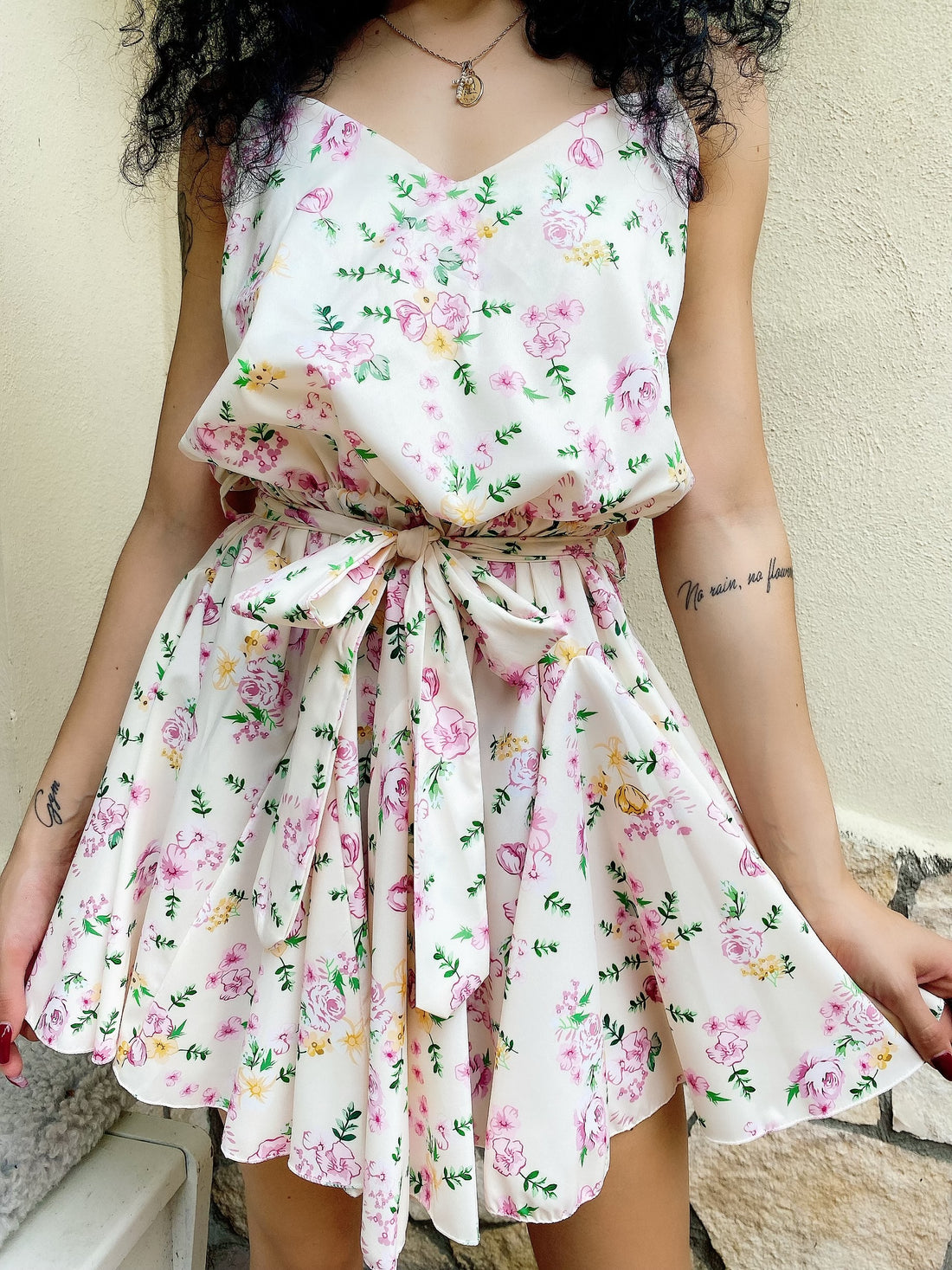 Abito floreale base chiara - R.a. Boutique 