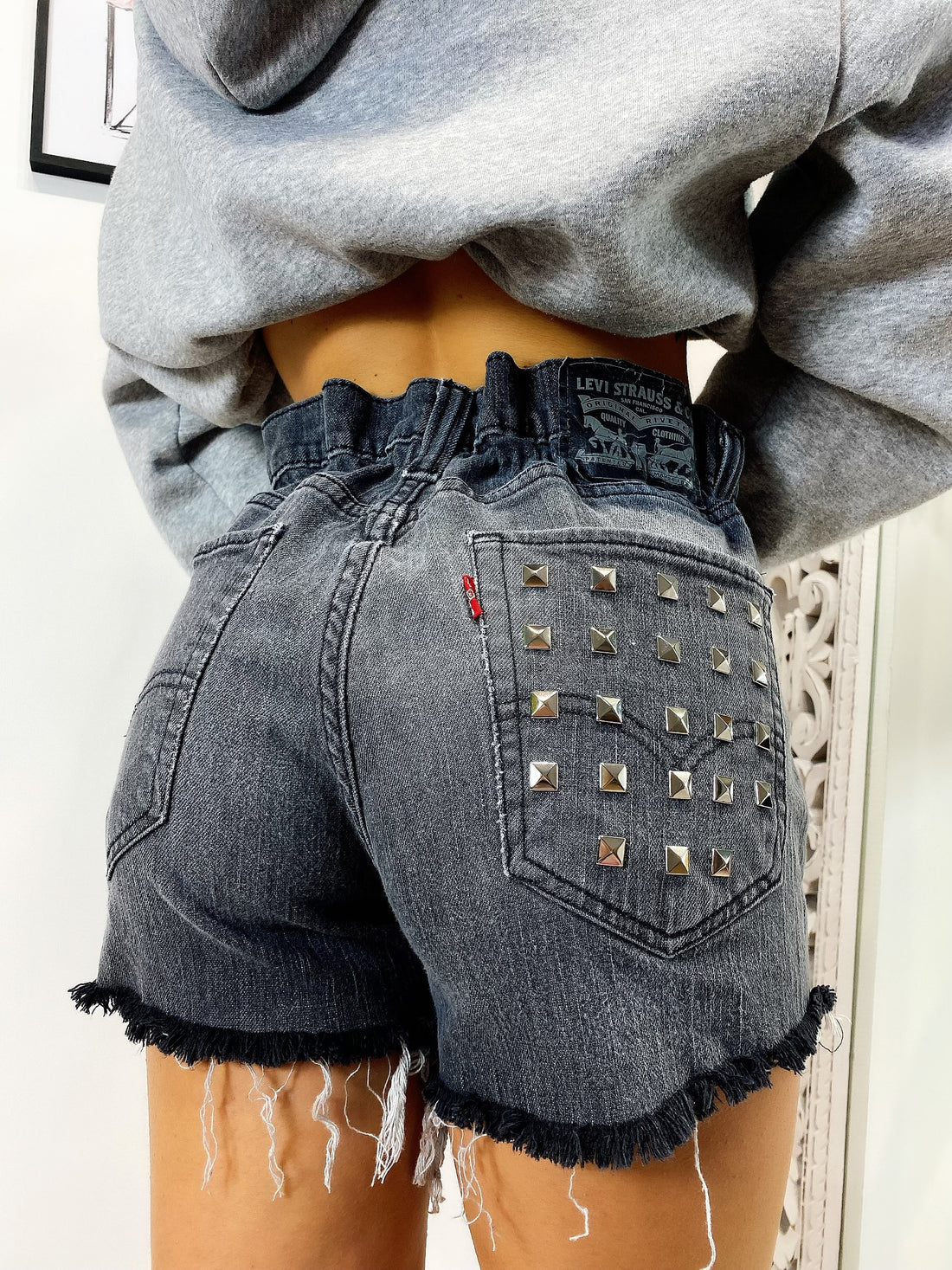 Short Levi’s Vintage con Borchie bagno grigio - R.a. Boutique 