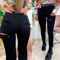 Jeans Nero con strappo sul lato B - R.a. Boutique 