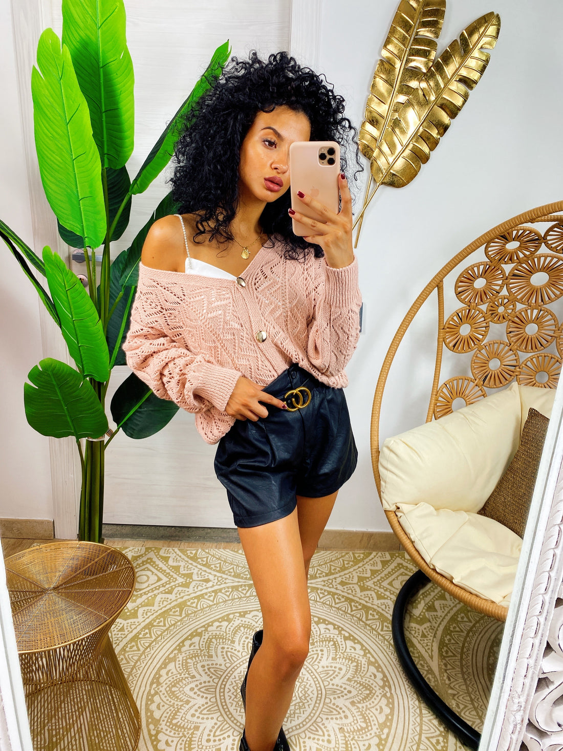 Maglioncino ricamato rosa con bottoni - R.a. Boutique 