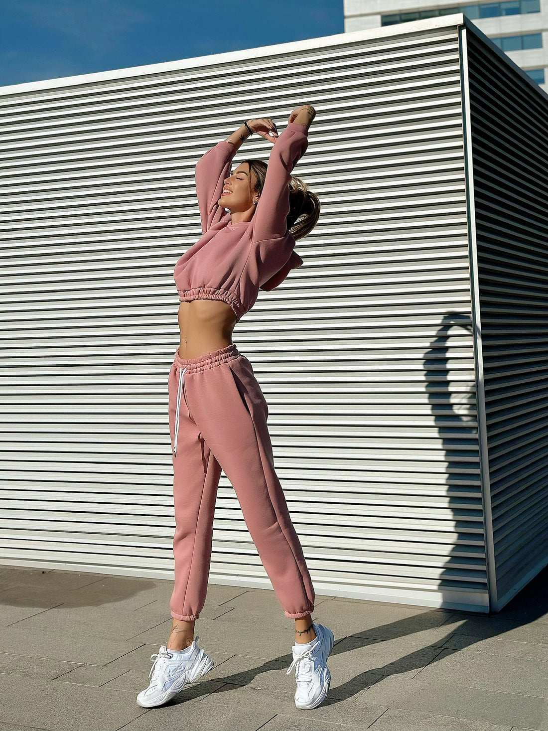 Tuta sportiva due pezzi rosa - R.a. Boutique 