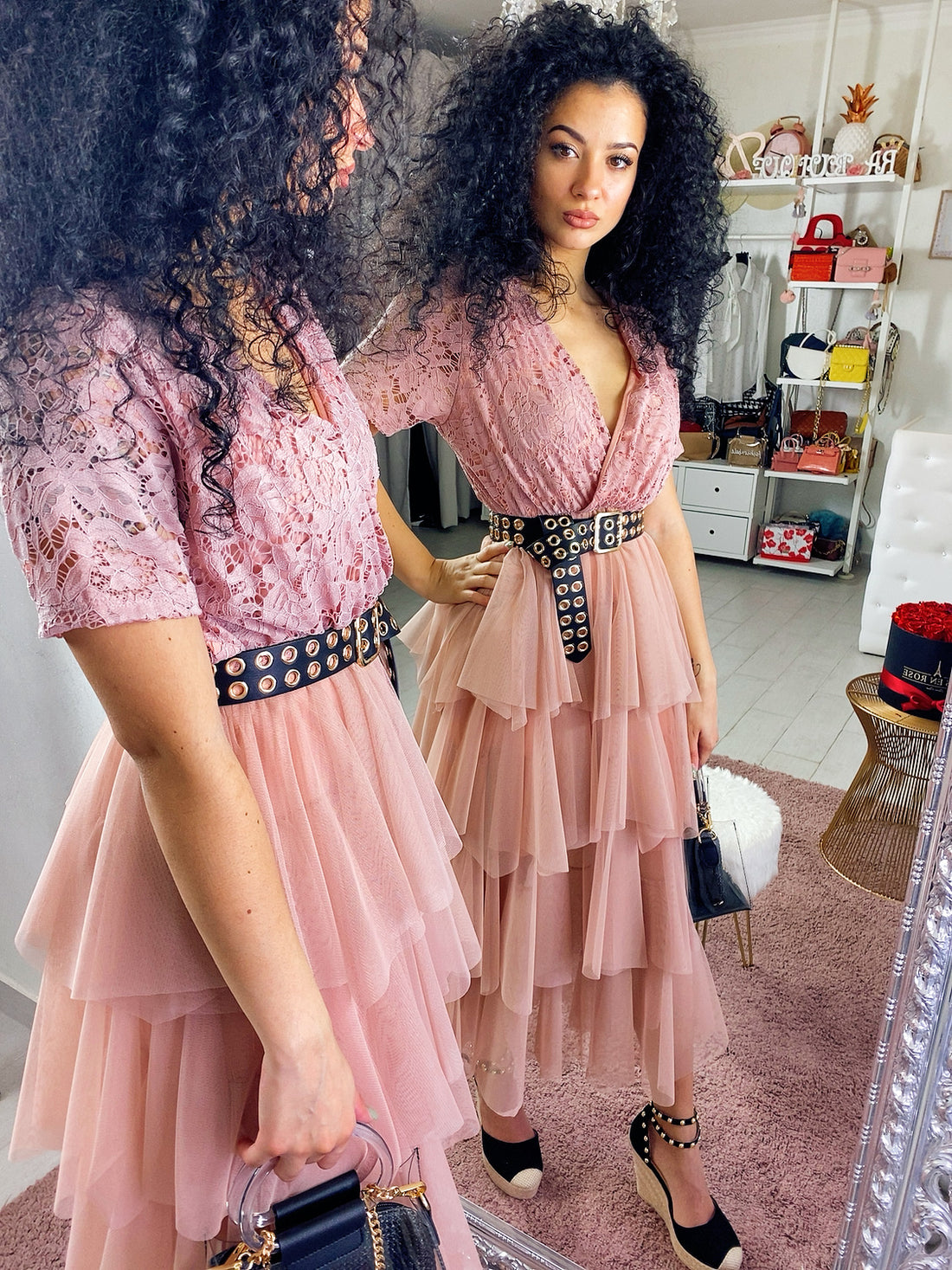 Abito in pizzo con balze - R.a. Boutique 