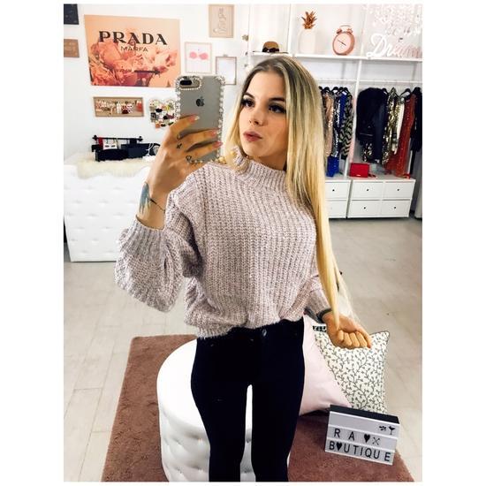 Pullover mit Knöpfen