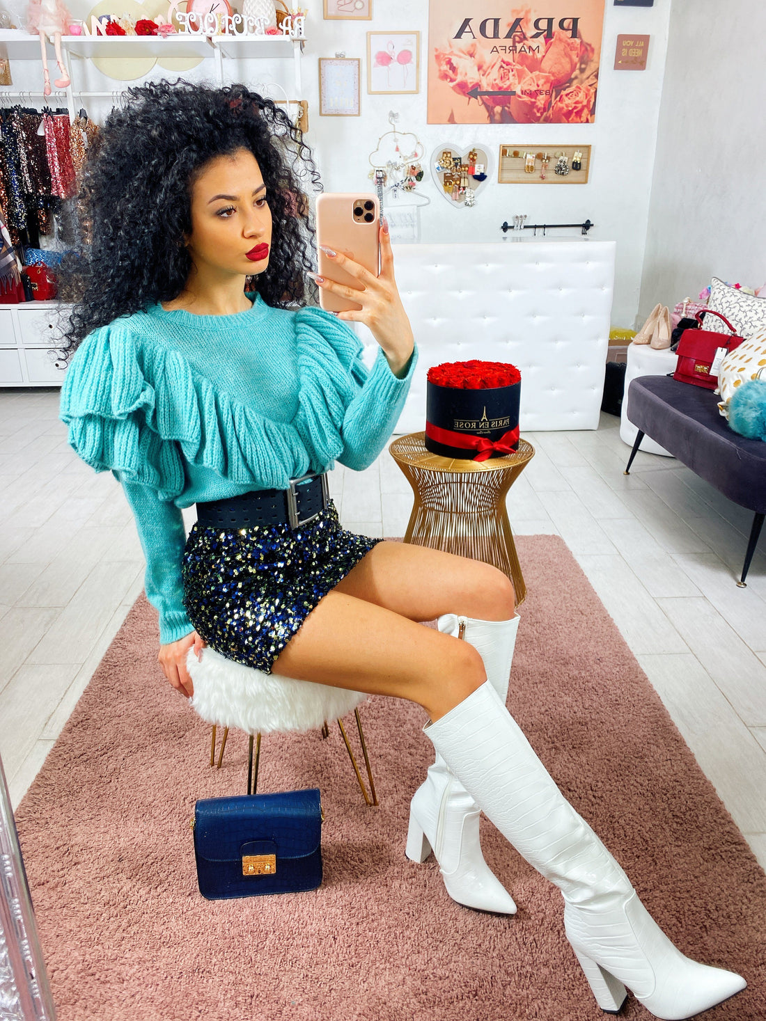 Maglione in lana con V e rouge - R.a. Boutique 