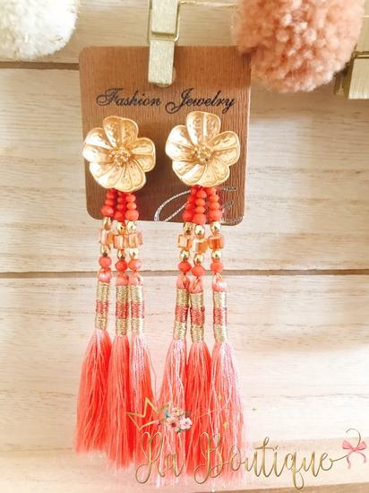 Orecchini con nappe corallo - R.a. Boutique 