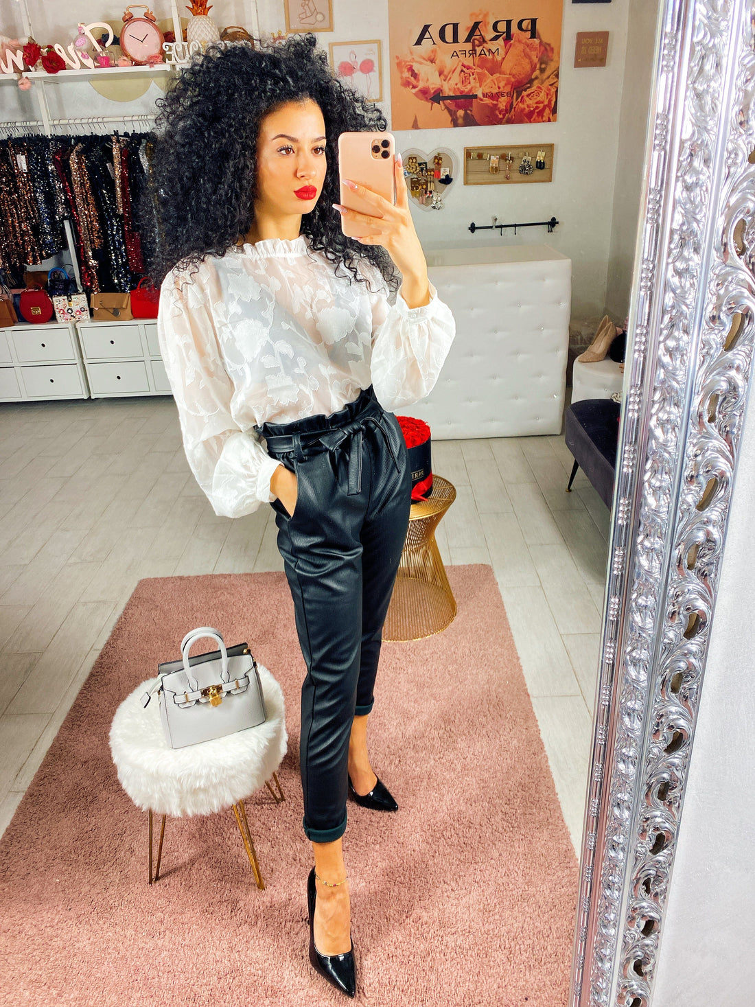 Pantalone in ecopelle con fiocco - R.a. Boutique 