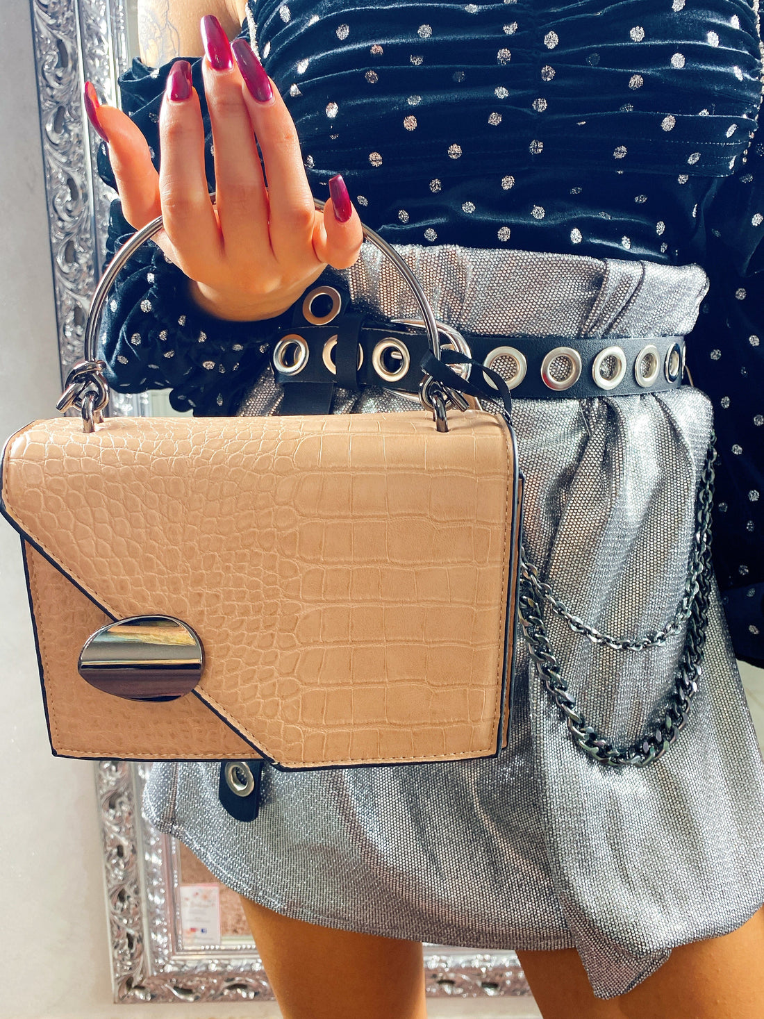 Pochette a mano nude - R.a. Boutique 