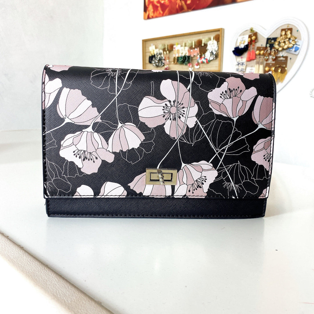 Pochette con fiori - R.a. Boutique 