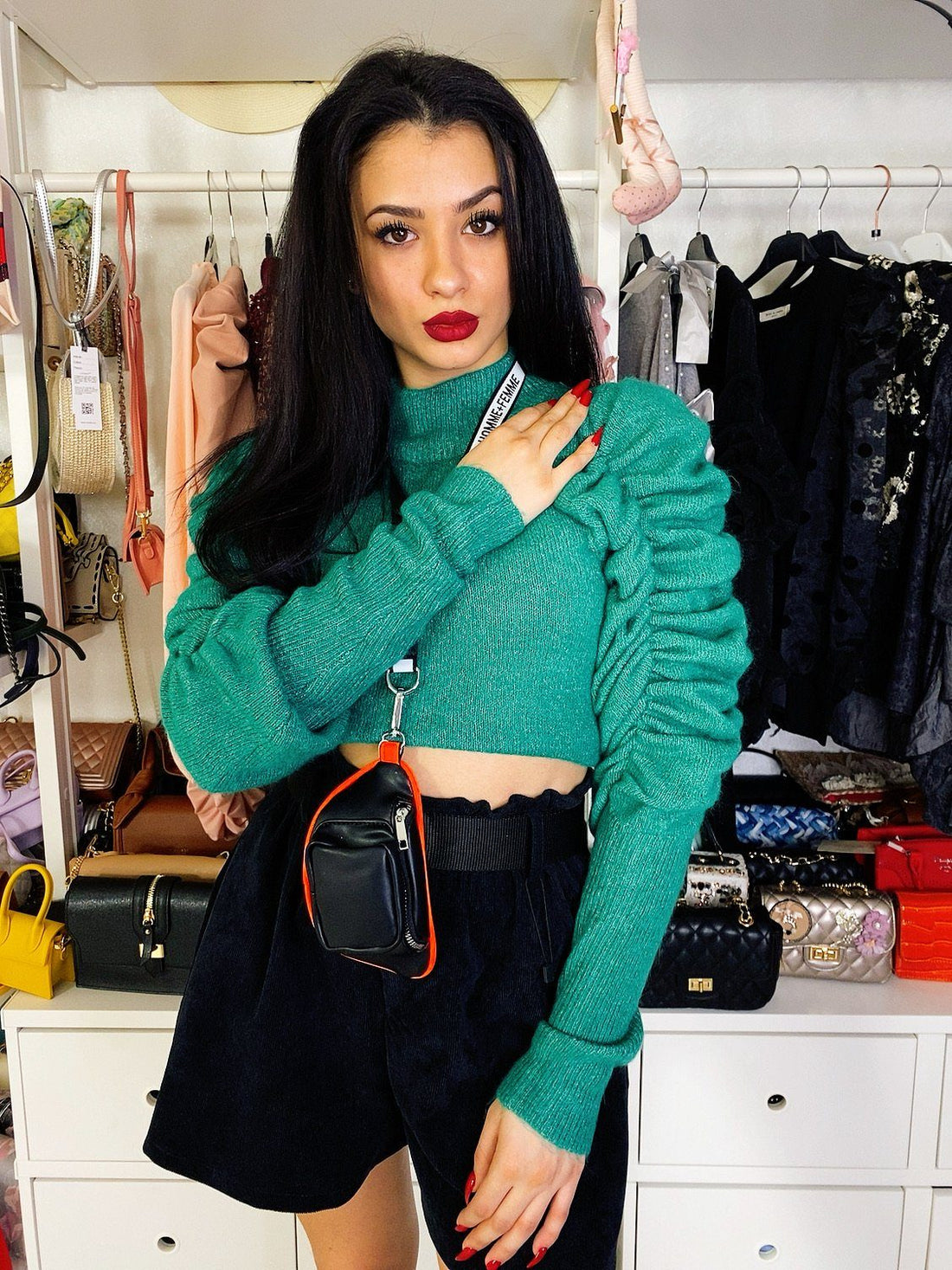 Short in velluto con cinturino - R.a. Boutique 