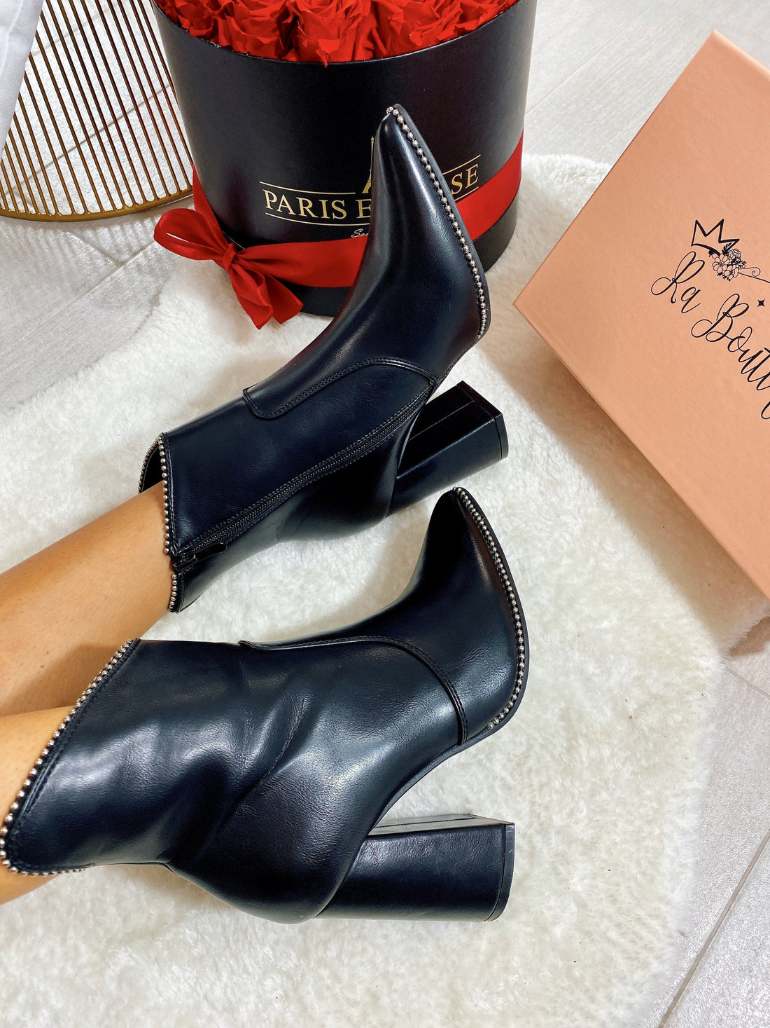 Stivaletti borchie in ecopelle neri - R.a. Boutique 