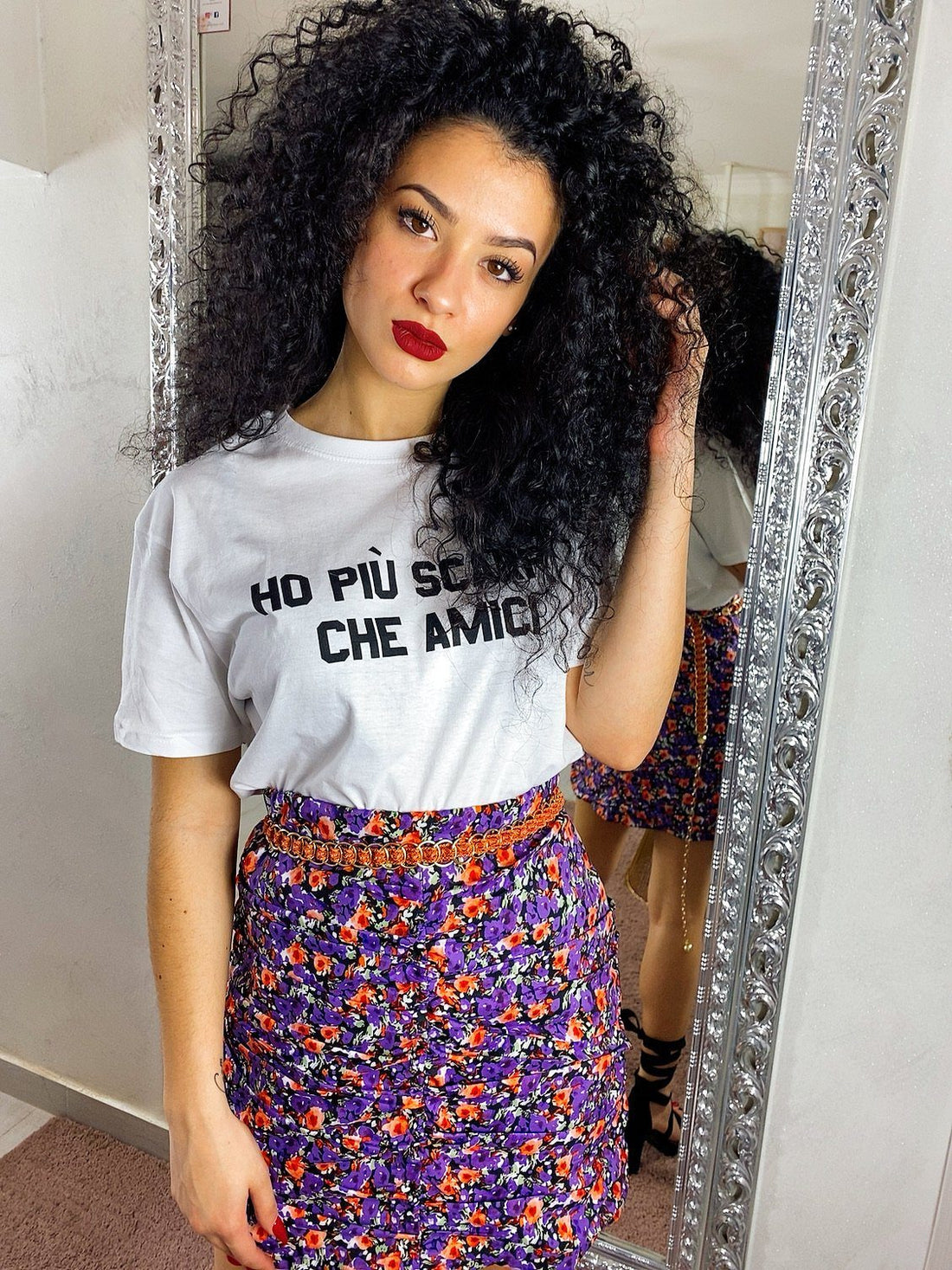 T-shirt Ho più scarpe che amici - R.a. Boutique 