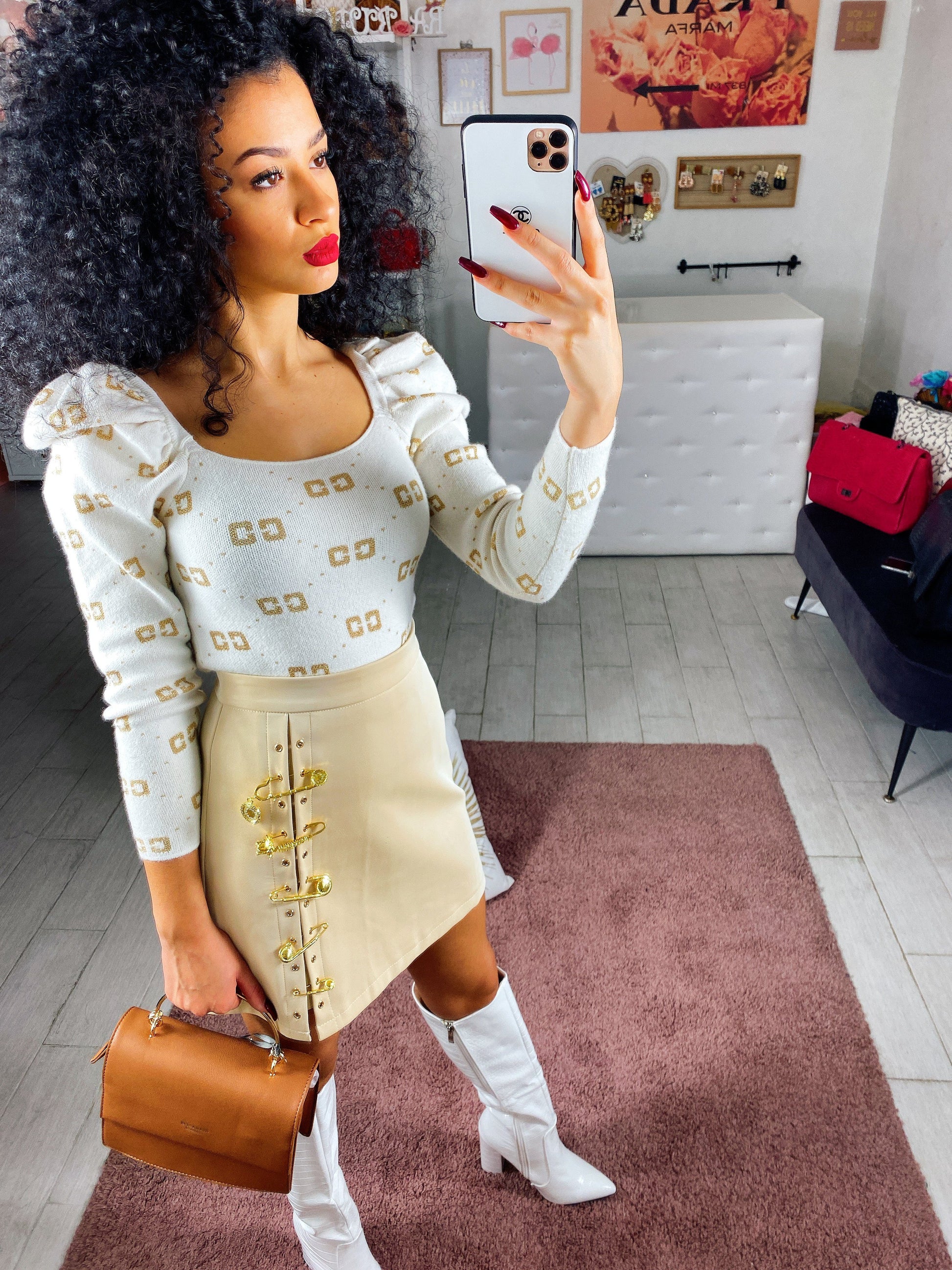 Top con manica bombata e dettagli gold - R.a. Boutique 