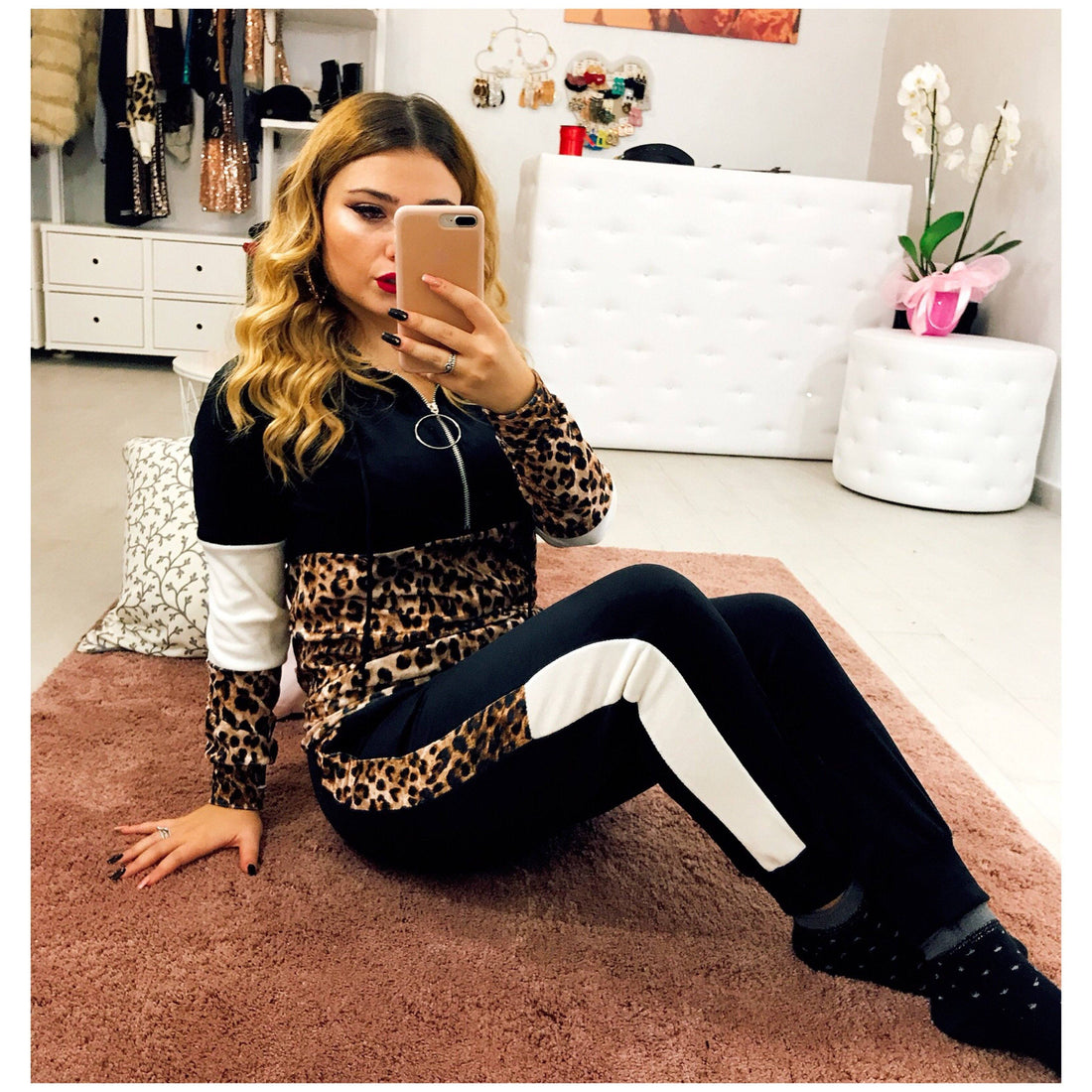 Tuta maculata - R.a. Boutique 