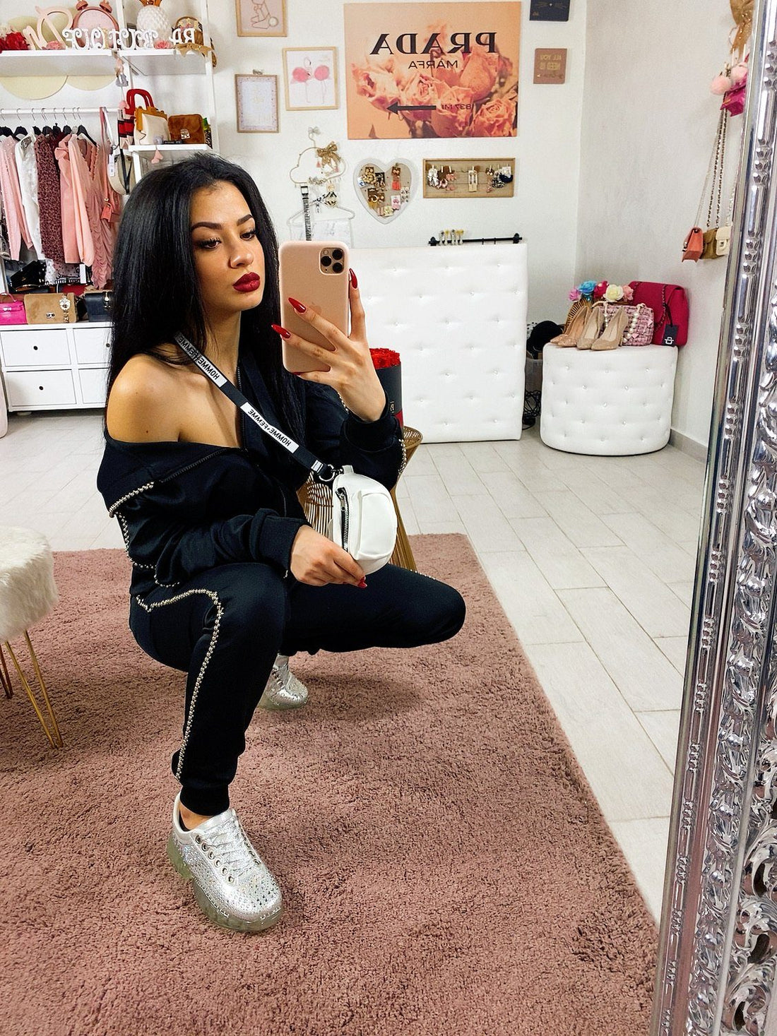 Tuta nera con borchie - R.a. Boutique 